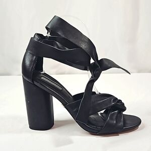 Topshop Black Leather Strappy Sandals Size 7.5